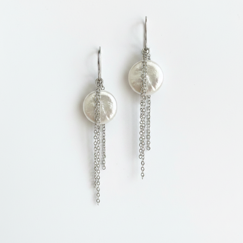 Freshwater Coin Pearl Earrings - Clean Product Shot